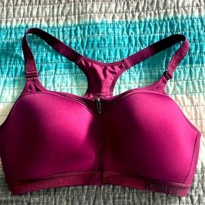 Victoria Secret Knockout sports bra 36D